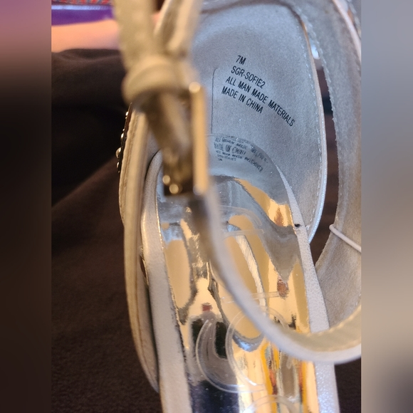 NWOT Sugar size 7 cream platform wedges - Picture 12 of 13